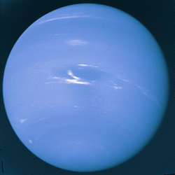 Нептун - найбільш віддалена від центру планета Сонячної системи