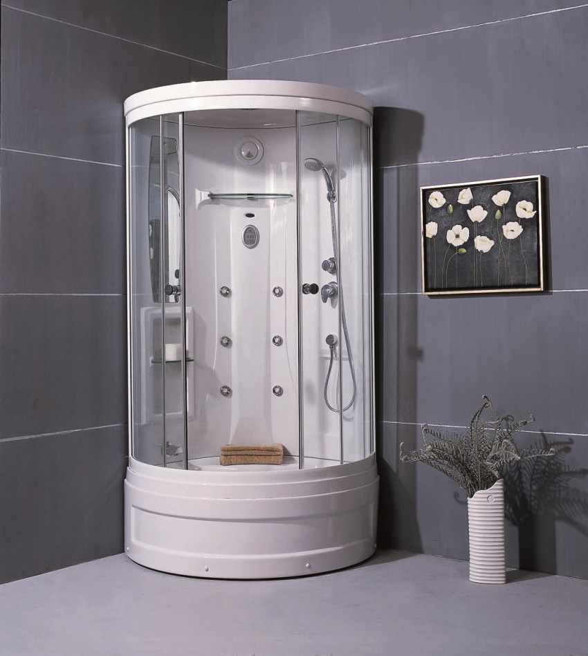 Дана кутова душова кабінка 80х80 має висоту 200 см, що дозволяє виробу ідеально вписатися в кімнату з низькою стелею