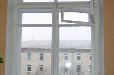 20 листопада 2007, 15:52 Переглядів:   Зима в цьому році нагрянула рано і напевно багатьох застала зненацька, постукавши холодними вітрами в вікна і двері