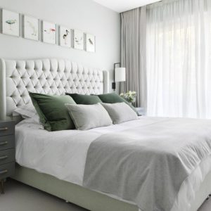 «Зібрати» оригінальне ліжковий узголів'я можна з різнокольорових м'яких модулів